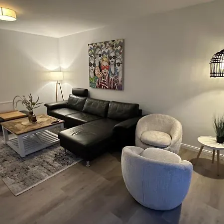 130 Qm Modernes Penthouse Elbbrise Auf 2 Etagen * Horneburg