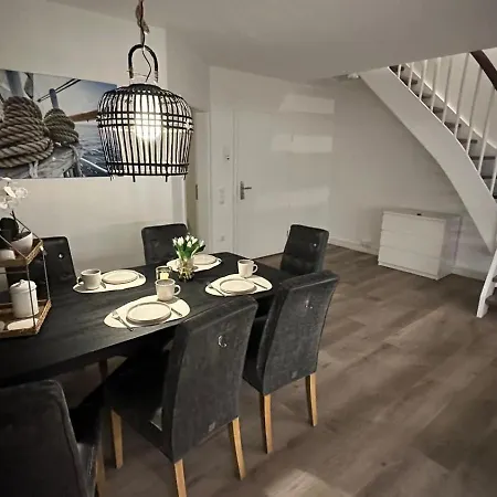 130 Qm Modernes Penthouse Elbbrise Auf 2 Etagen * Horneburg